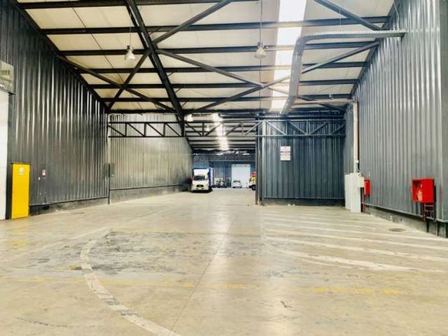 ARRIENDO BODEGA 1.500 MT2 QUILPUE