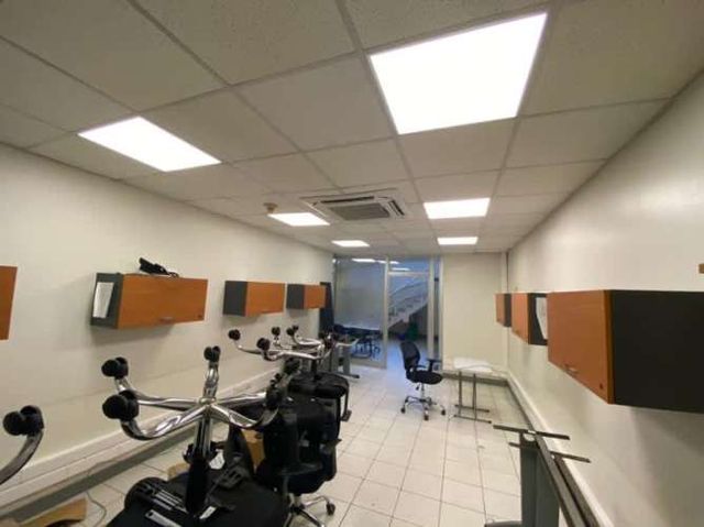 OFICINA DE 320 M2 EN SECTOR PONIENTE VIÑA DEL MAR