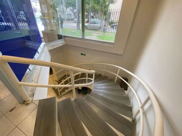 OFICINA DE 320 M2 EN SECTOR PONIENTE VIÑA DEL MAR