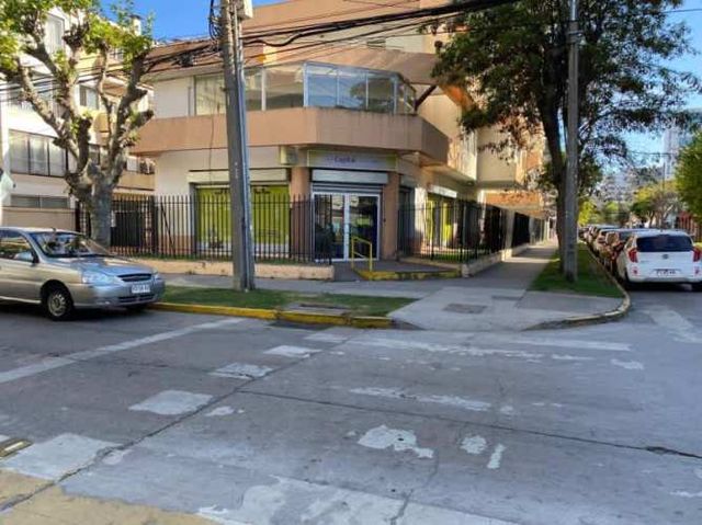 OFICINA DE 320 M2 EN SECTOR PONIENTE VIÑA DEL MAR