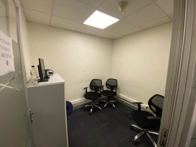 OFICINA DE 320 M2 EN SECTOR PONIENTE VIÑA DEL MAR