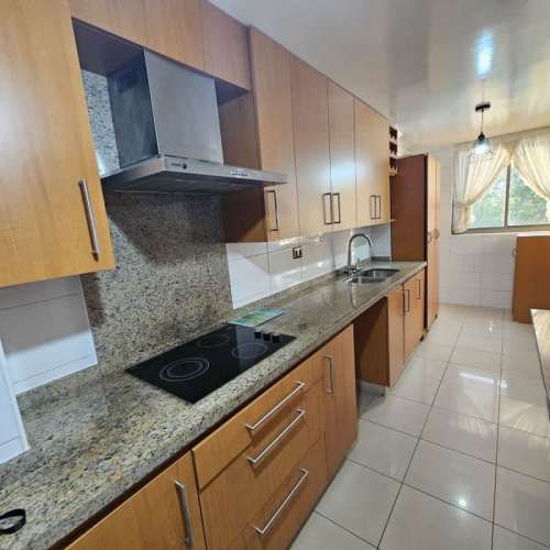 Departamento CERCA DE MALL TREBOL Y AEROPUERTO