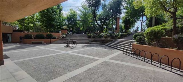 OFICINA Confortable Oficina en inmejorable ubicación Vitacura!!