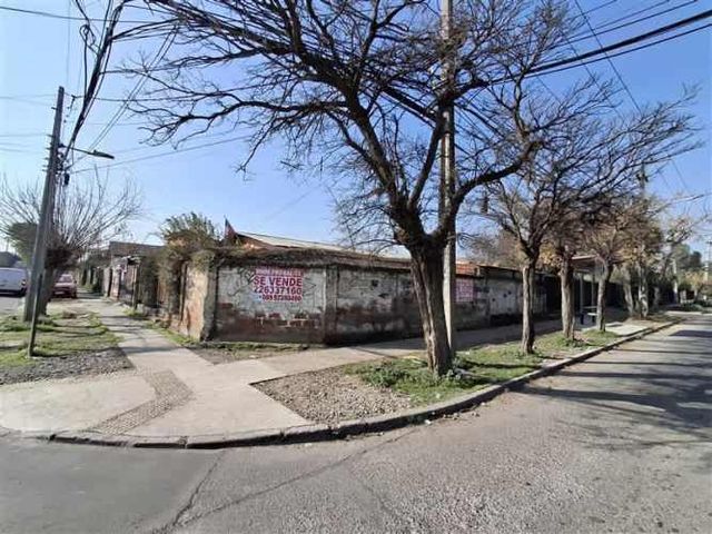 CASA En Venta Casa Esquina con Local Comercial . Villa Paula Jaraquemada