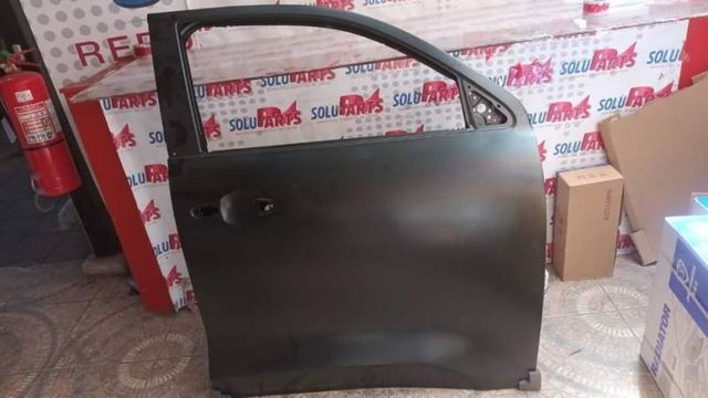 PUERTA DELANTERA DERECHA PARA POER