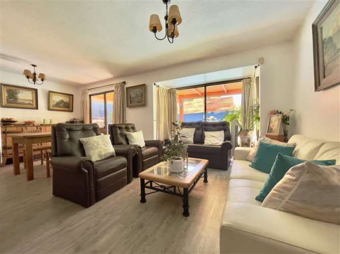 CASA El Hualle Sur / Rojas Magallanes