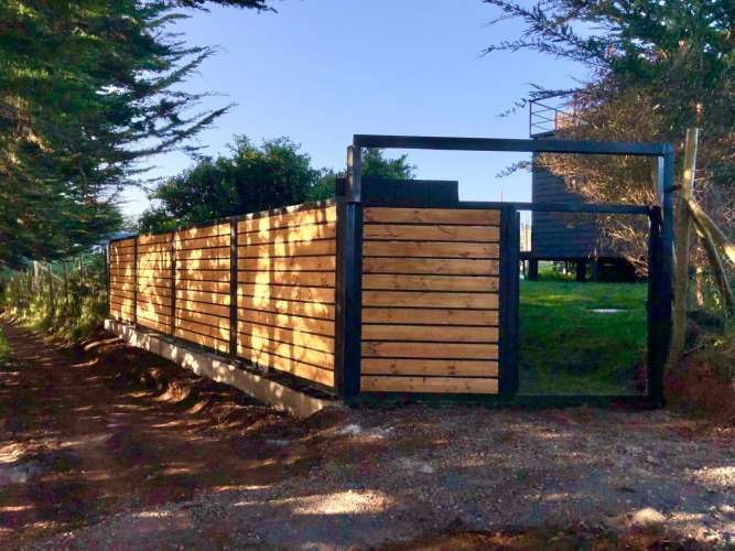 CASA NUEVA EN SECTOR CASA POLI, COLIUMO