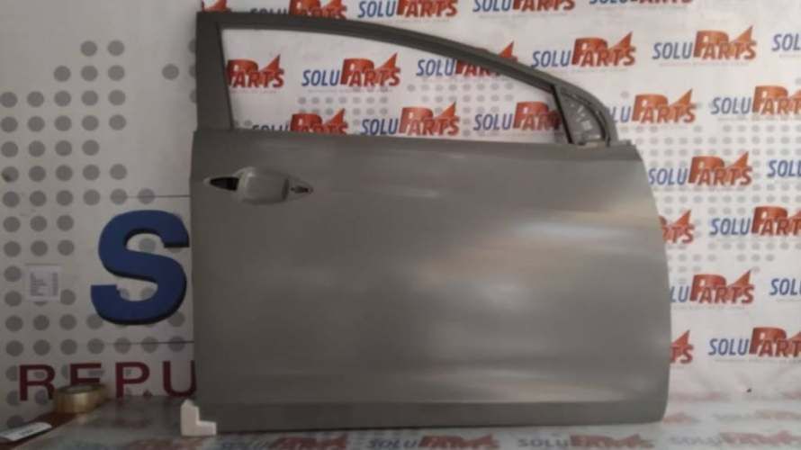 PUERTA DELANTERA DERECHA PARA JAC S2
