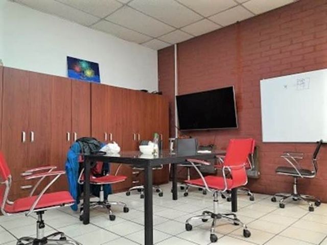 EDIFICIO CORPORATIVO , OFICINA Y BODEGA EXCELENTE  CONECTIVIDAD