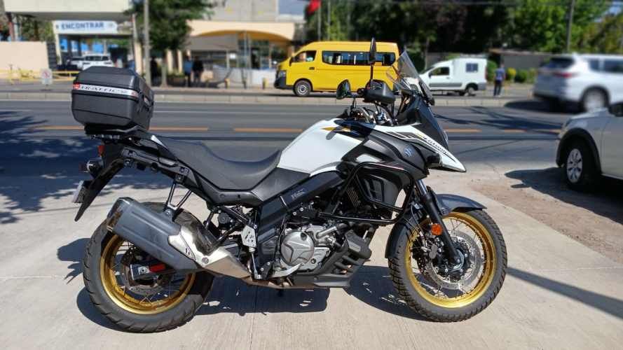 SUZUKI VSTROM 650 XT