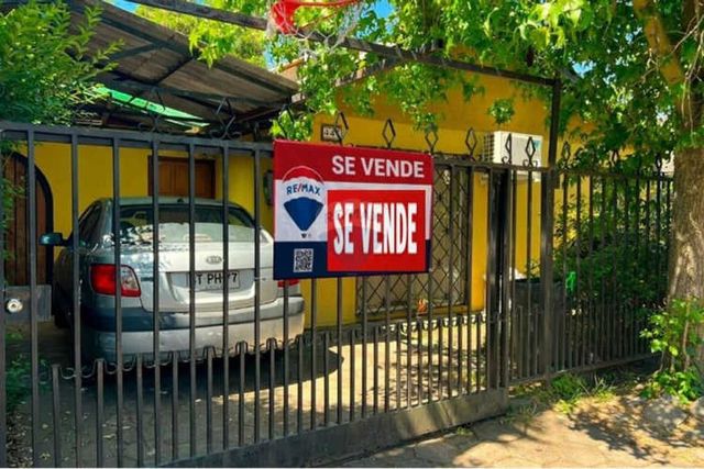 Casa en venta en villa universitaria, talca.