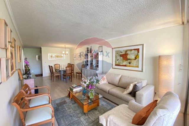 Amplio departamento metro manquehue