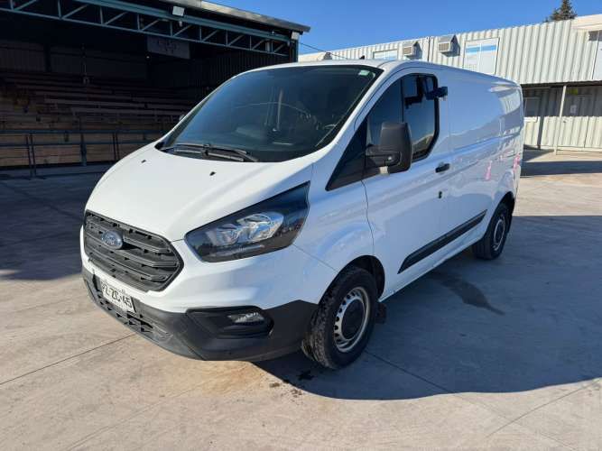 FURGON Marca FORD Modelo TRANSIT CUSTOM 2.2 Año 2021