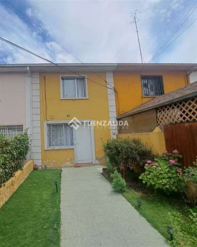 CASA Tres Sur / Uno Oriente