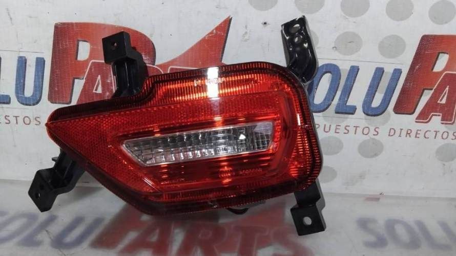 NEBLINERO TRASERO DERECHO PARA CS15