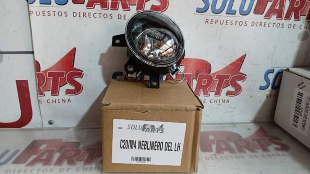 NEBLINERO DELANTERO IZQUIERDO PARA M4
