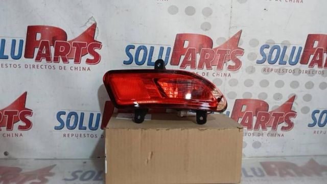 NEBLINERO TRASERO DERECHO PARA H3 NEW