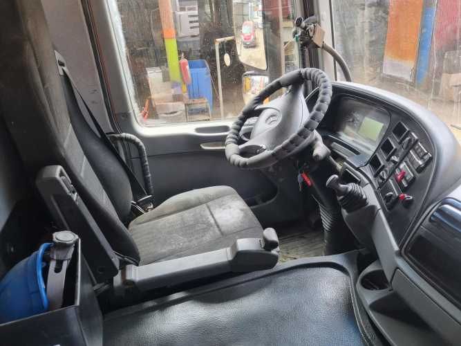 MERCEDES TOLVA 4X8 20 CUBOS AÑO 2018