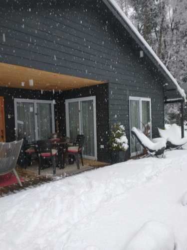 Parcela con dos casas en Condominio Nevados (63224)