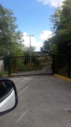 Parcela en condominio cerca de aeropuerto (63167)