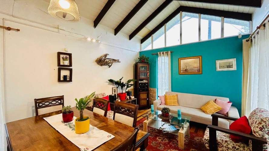 Casa potencial comercial,  pasaje Mackenna (63308)