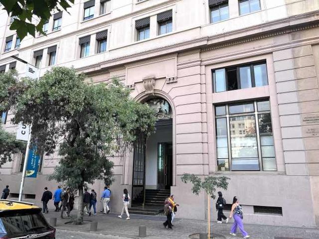 Oficina en venta Santiago Moneda 90 m2 (64412)