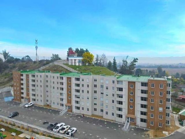 AMPLIO DEPARTAMENTO EN ZONA ORIENTE (64801)