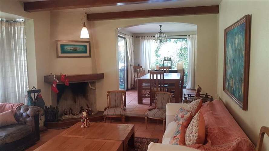 CASA Avenida Chicureo