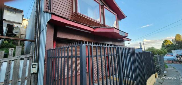 CASA GRANDE CON PROYECCION COMERCIAL (66558)