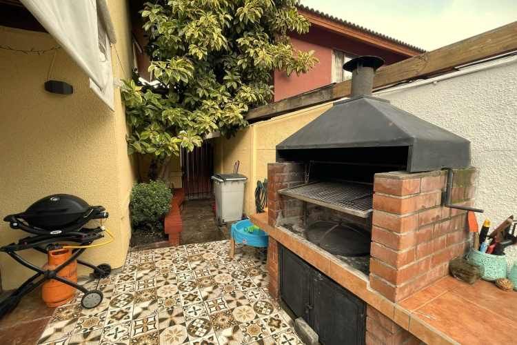 SECTOR EL CARMEN, MODERNA CASA 4D (66893)