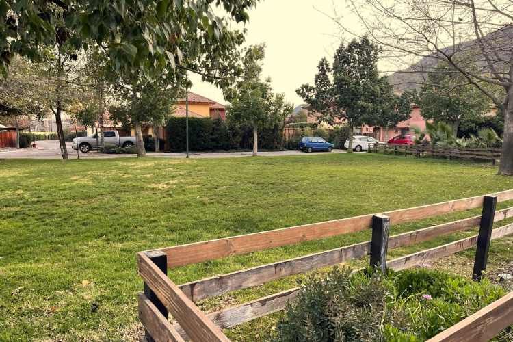 SECTOR EL CARMEN, MODERNA CASA 4D (66893)