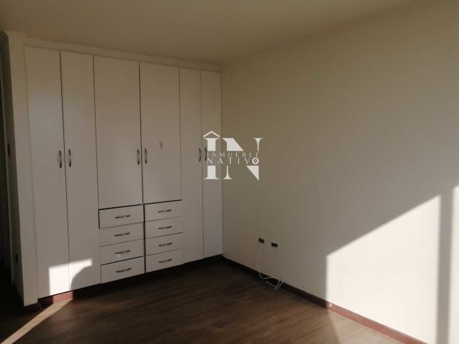 VENTA AMPLIO DEPARTAMENTO DE 4 DORMITORIOS (67199)