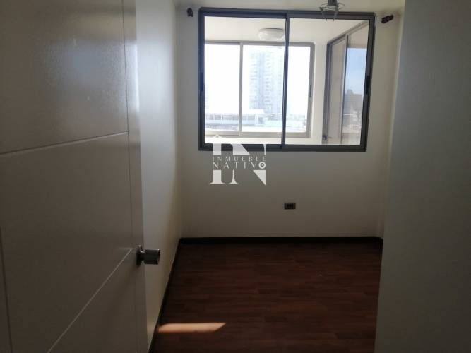 VENTA AMPLIO DEPARTAMENTO DE 4 DORMITORIOS (67199)