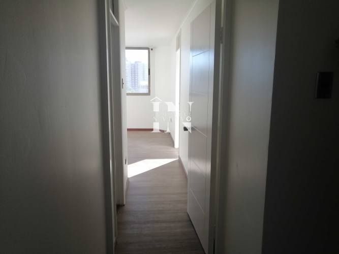 VENTA AMPLIO DEPARTAMENTO DE 4 DORMITORIOS (67199)