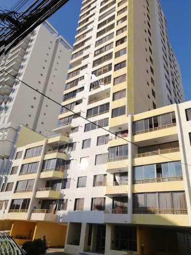 VENTA AMPLIO DEPARTAMENTO DE 4 DORMITORIOS (67199)