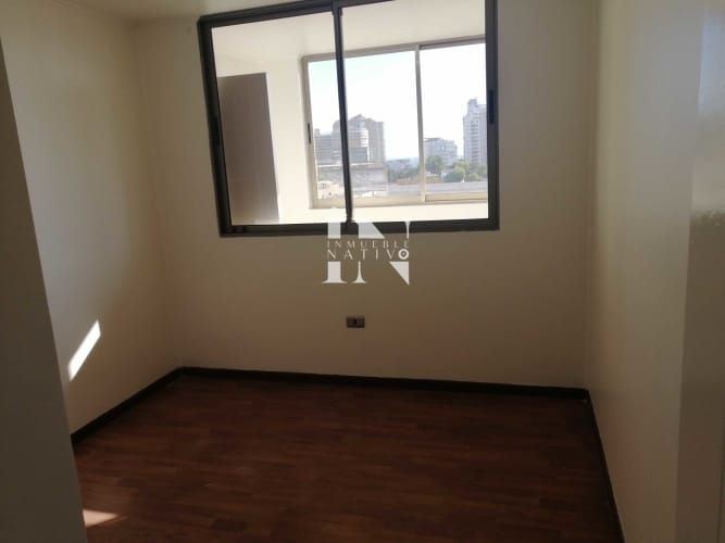 VENTA AMPLIO DEPARTAMENTO DE 4 DORMITORIOS (67199)