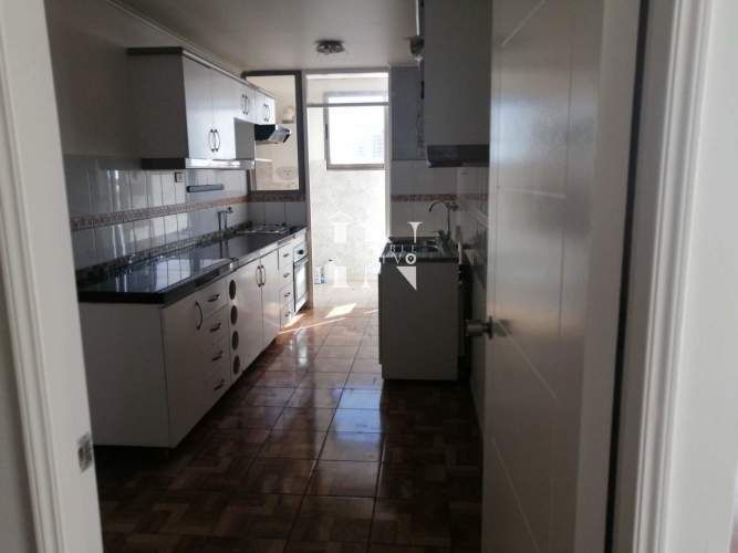 VENTA AMPLIO DEPARTAMENTO DE 4 DORMITORIOS (67199)