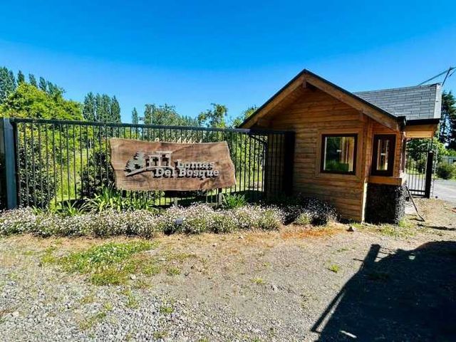 Exclusiva parcela, Lomas del Bosque (67399)