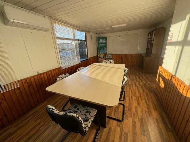 Amplia oficina en San Pedro de la Paz (67641)