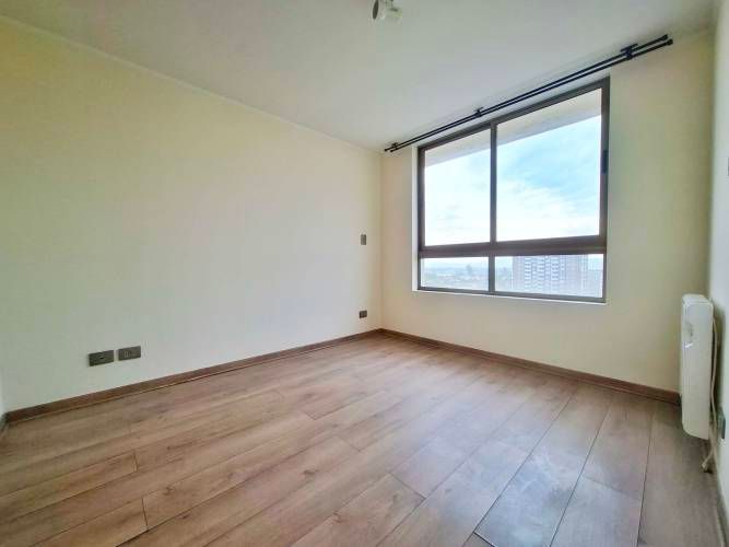 Cuarta Avenida 1350 [487-4]