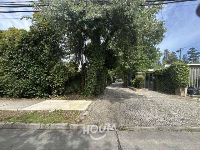 Casa en Camino Gino Girardi