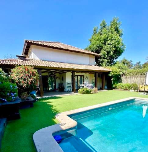 CASA En Condominio / Los Alerces