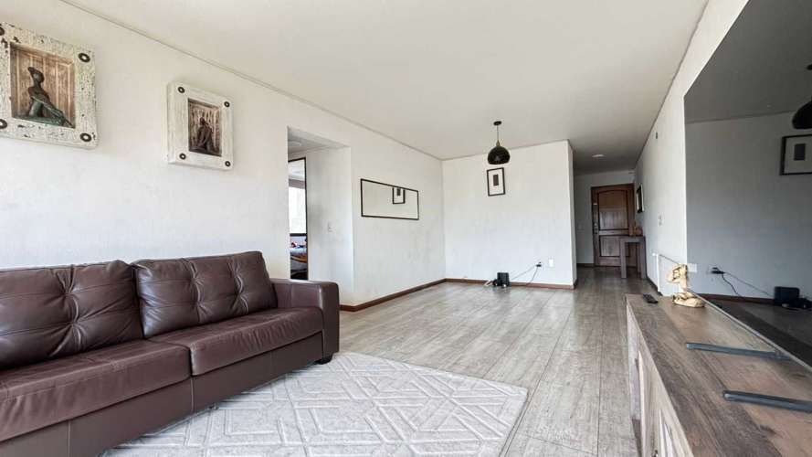 VENDO LINDO DEPTO EN CALLE HOLANDESA (68683)