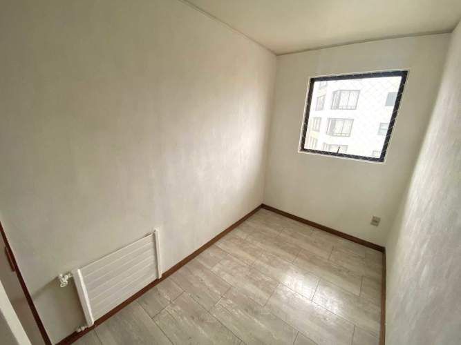 VENDO LINDO DEPTO EN CALLE HOLANDESA (68683)