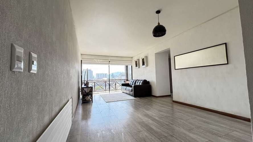 VENDO LINDO DEPTO EN CALLE HOLANDESA (68683)
