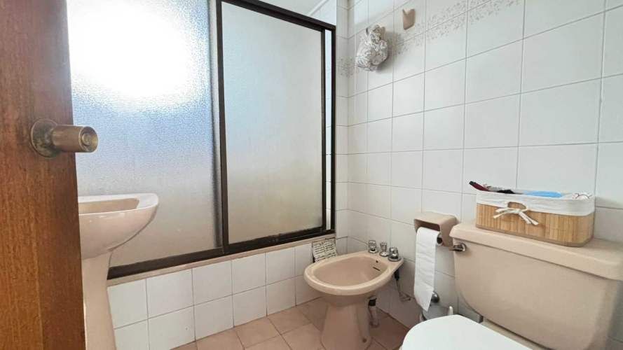 VENDO LINDO DEPTO EN CALLE HOLANDESA (68683)