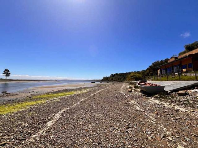 Parcela a la orilla del mar en Puerto Montt (68950)