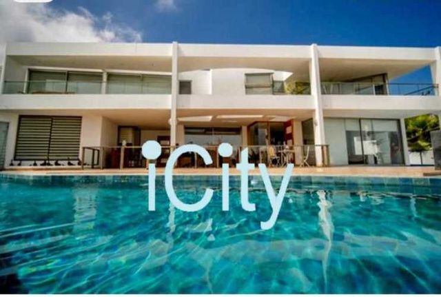 ESPECTACULAR CASA EN LOTEO PARADOR EN SOL  (69378)