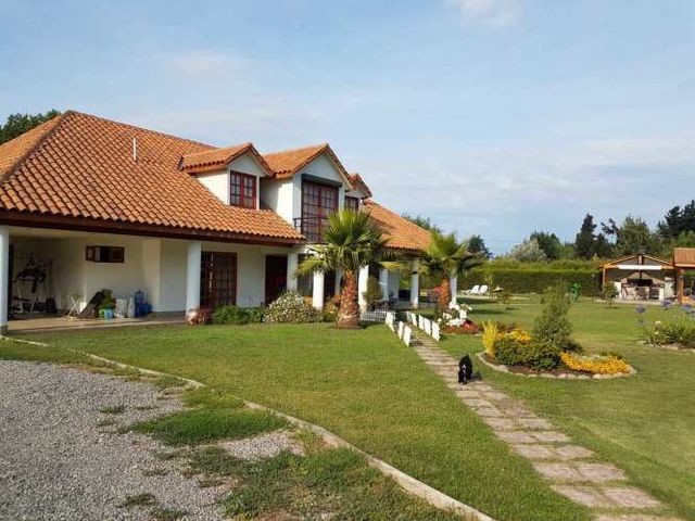 Parcela con vivienda en Camino Lonquen  (69298)