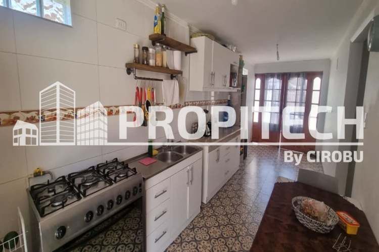 VENTA CASA 3DOR+2BAÑ+EST, PADRE HURTADO